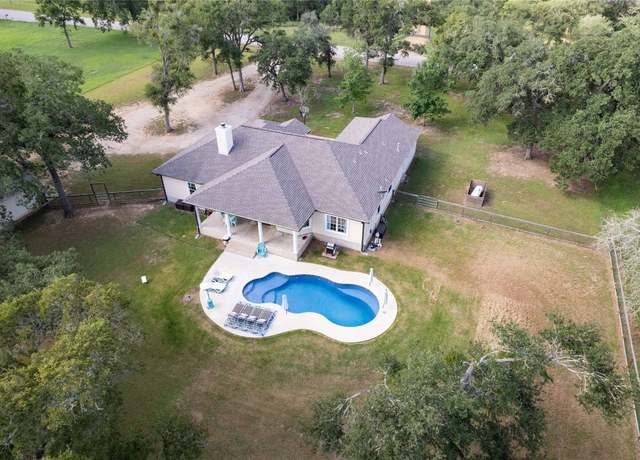 Property at 1672 Watterson Rd, Red Rock, TX 78662, 3 beds, 2 baths