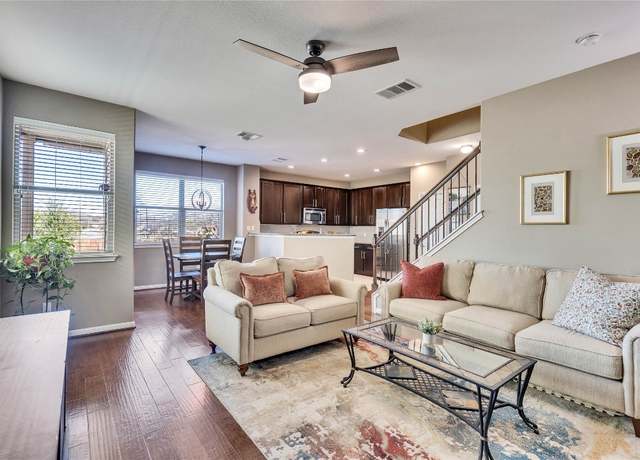 Property at 3018 Sea Jay Dr, Austin, TX 78745, 3 beds, 2.5 baths