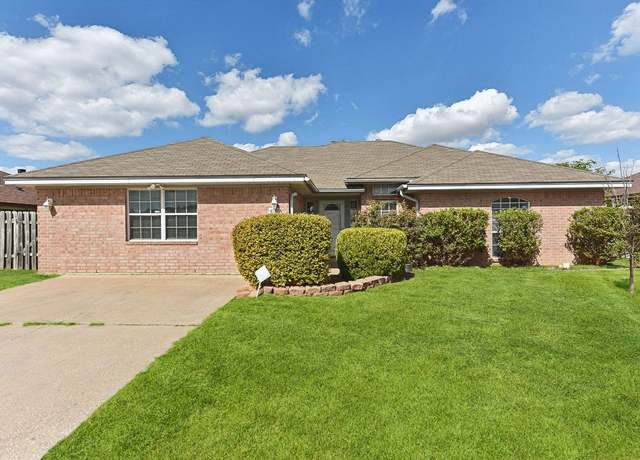 Property at 4301 Adobe Dr, Killeen, TX 76542, 3 beds, 2 baths
