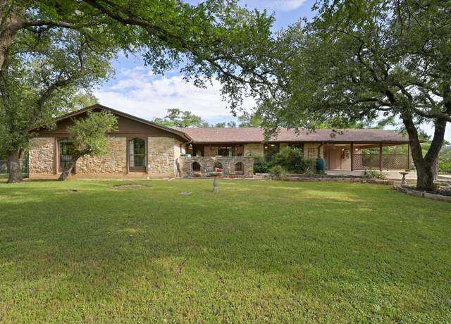 Property at 300 W Sequoia Spur, Georgetown, TX 78628, 4 beds, 2 baths