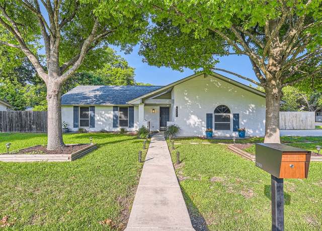 Property at 13301 Wisterwood St, Austin, TX 78729, 3 beds, 2 baths