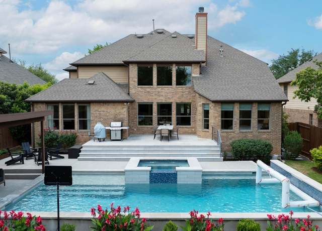 Property at 13304 Bright Sky Overlook, Austin, TX 78732, 5 beds, 3.5 baths