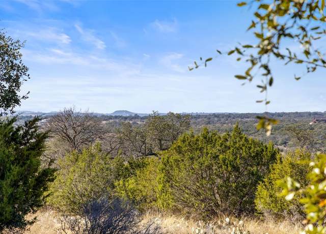 Property at 560 Cactus Trl, Johnson City, TX 78636