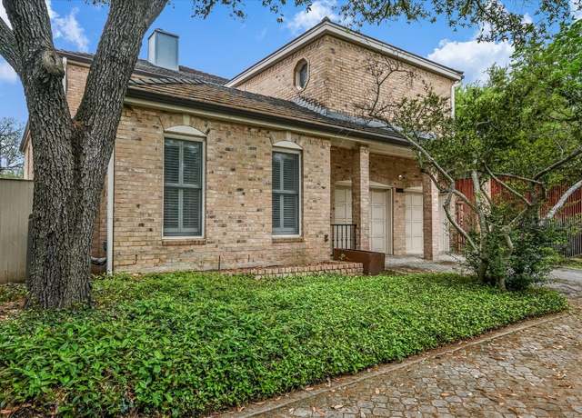Property at 902 W 18th St Unit B, Austin, TX 78701, 3 beds, 3 baths