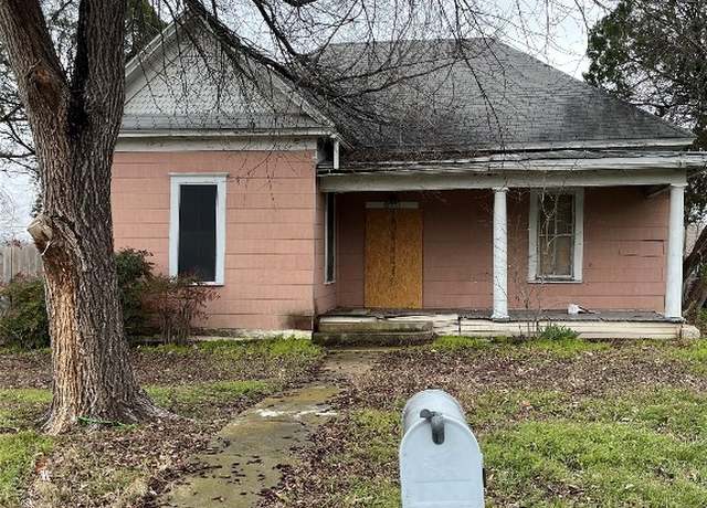 Property at 620 Washburn St, Taylor, TX 76574, 3 beds, 2 baths