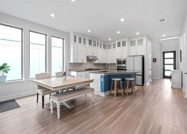Property at 236 Diamondback Dr, Georgetown, TX 78628, 4 beds, 3 baths