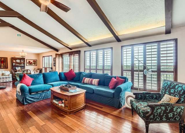 Property at 760 Skyline Ridge Lookout, Wimberley, TX 78676, 4 beds, 3 baths