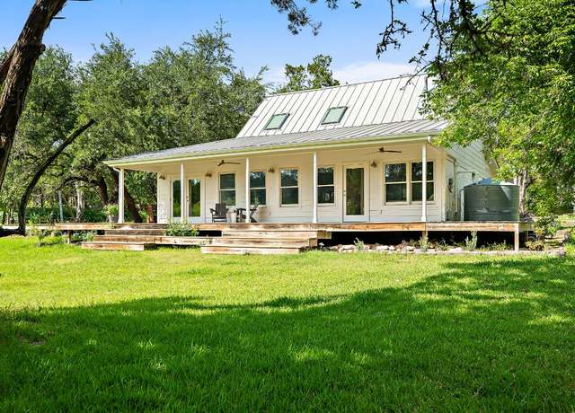 Property at 5204 Cueva Dr, Austin, TX 78738, 4 beds, 3 baths