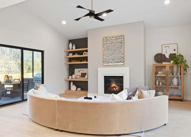 Property at 5514 Montview St, Austin, TX 78756, 5 beds, 3.5 baths