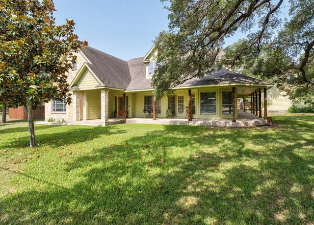 Property at 400 S Sledge St, Kyle, TX 78640, 5 beds, 4 baths