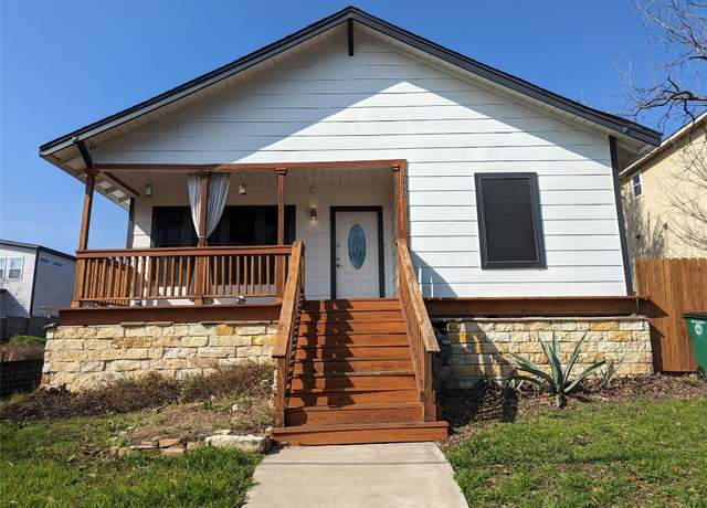 Property at 1808 Maple Ave, Austin, TX 78702, 3 beds, 2 baths