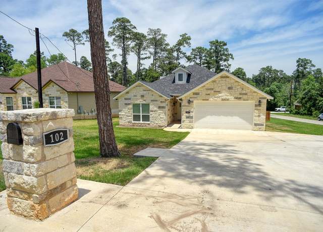 Property at 102 Kaena Ln, Bastrop, TX 78602, 4 beds, 3 baths
