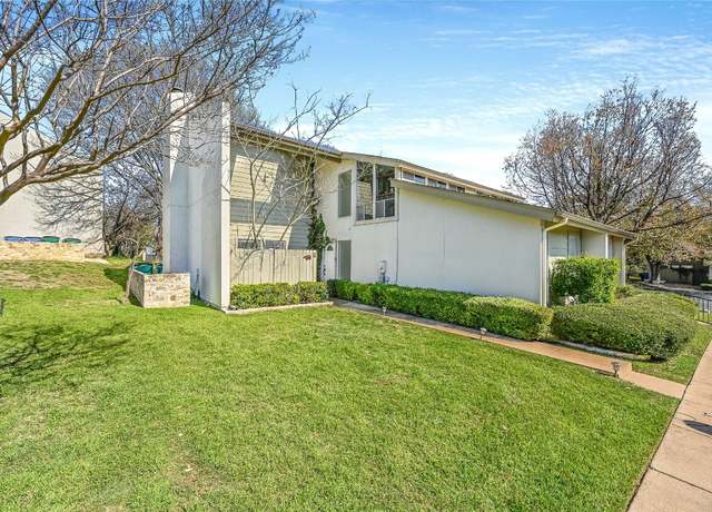 Property at 100 Lido Cir Unit A1, Lakeway, TX 78734, 3 beds, 2 baths