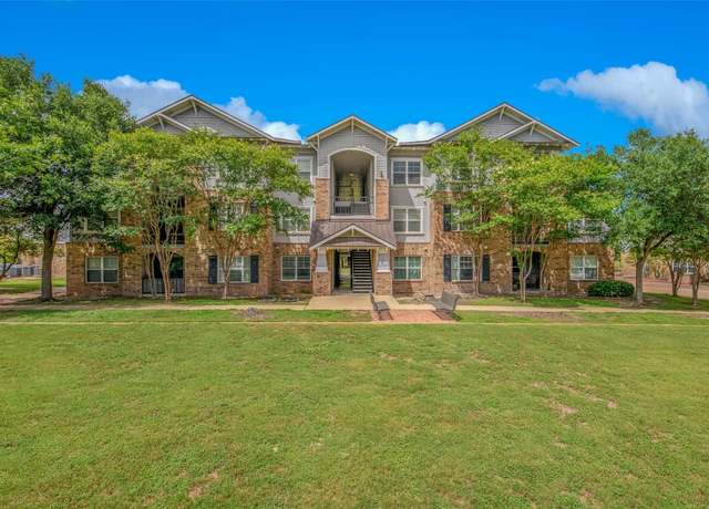 Property at 1725 Harvey Mitchell Pkwy S #2234, College Station, TX 77840, 2 beds, 2 baths