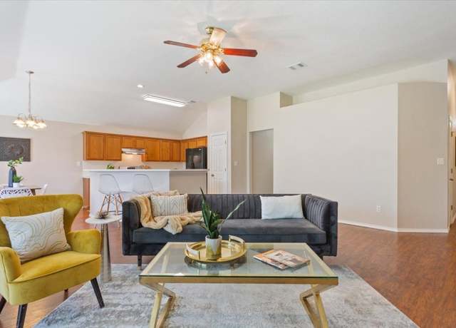 Property at 1811 Indian Summer Pass, Round Rock, TX 78665, 3 beds, 2 baths