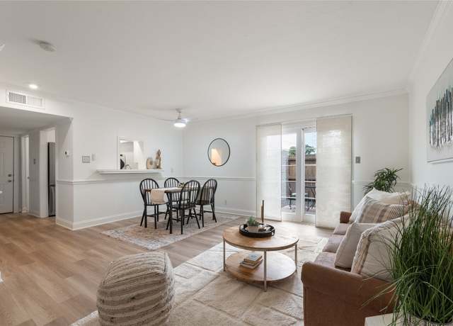 Property at 2122 Hancock Dr #103, Austin, TX 78756, 2 beds, 1.5 baths