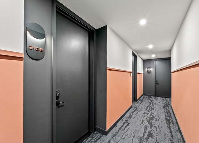 Property at 84 East Ave #2108, Austin, TX 78701, 1 bed, 1 bath