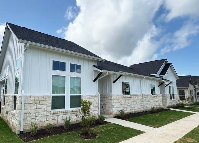 Property at 136 Stewart Dr #102, San Marcos, TX 78666, 2 beds, 2 baths