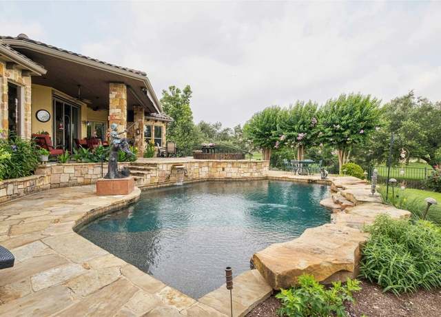 Property at 408 Golden Bear Dr, Austin, TX 78738, 4 beds, 3.5 baths