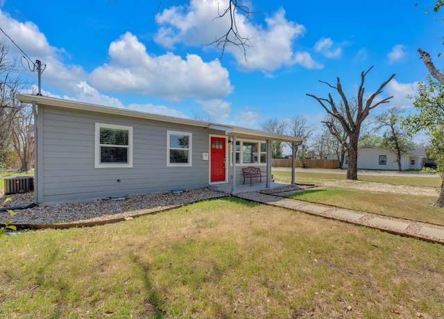 Property at 606 E 19th St, Georgetown, TX 78626, 3 beds, 1 bath