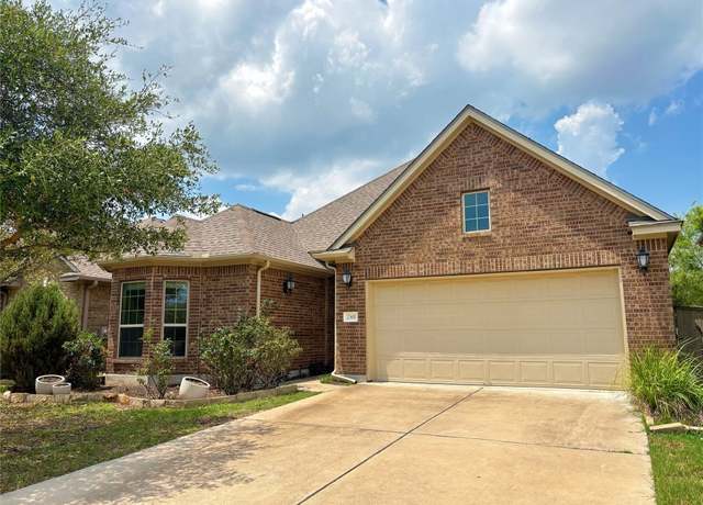 Property at 2301 Yaupon Range Dr, Leander, TX 78641, 4 beds, 3 baths