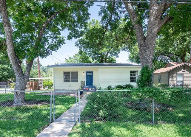 Property at 1901 S Main St, Georgetown, TX 78626, 2 beds, 1 bath