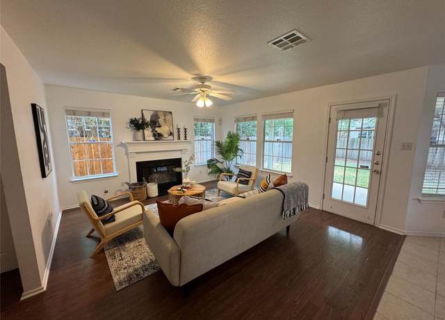 Property at 2625 Bolton St, Austin, TX 78748, 3 beds, 2.5 baths