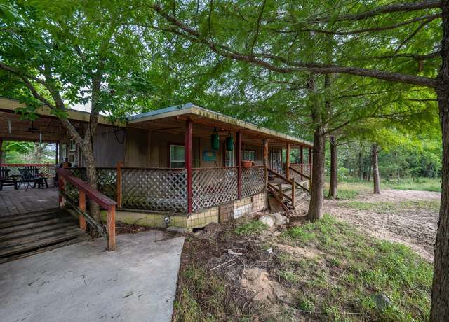 Property at 664 Hidden Oaks Dr, Elgin, TX 78621, 3 beds, 2 baths