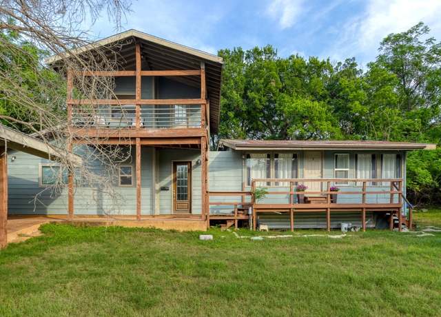 Property at 2401 De Soto Dr, Austin, TX 78733, 3 beds, 3 baths
