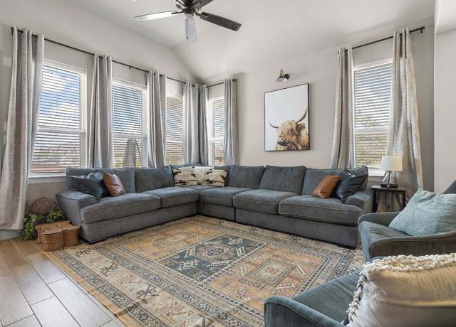 Property at 333 Barrel Bnd, Georgetown, TX 78628, 3 beds, 3 baths
