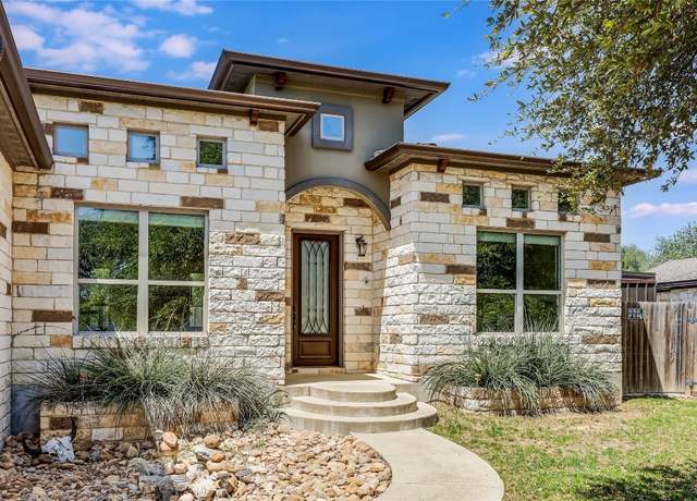 Property at 21434 Lakefront Dr, Lago Vista, TX 78645, 3 beds, 2 baths