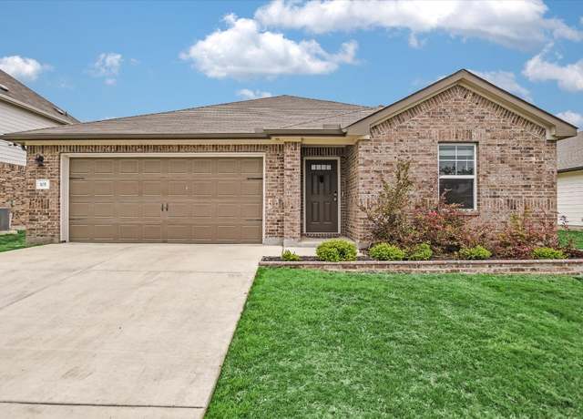 Property at 105 Saviano Rd, Hutto, TX 78634, 3 beds, 2 baths