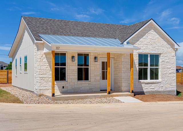 Property at 802 S Creek #117, Fredericksburg, TX 78624, 2 beds, 2 baths