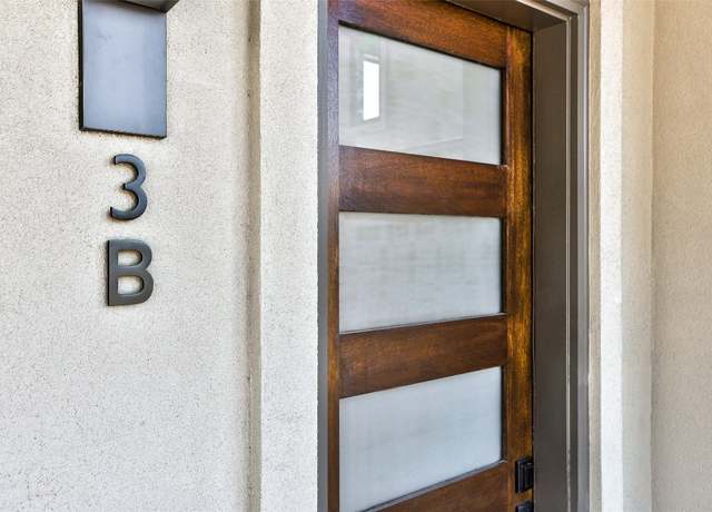 Property at 3208 Clawson Rd Unit 3B, Austin, TX 78704, 2 beds, 2.5 baths