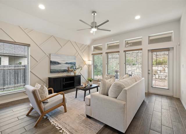 Property at 400 Saturnia Dr, Georgetown, TX 78613, 4 beds, 3 baths