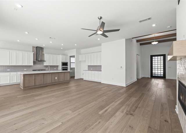 Property at 301 Oakley Pass, Liberty Hill, TX 78642, 3 beds, 3 baths