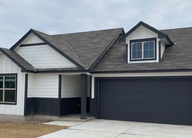 Property at 1337 Piedmont St, Temple, TX 76504, 3 beds, 2 baths