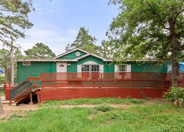 Property at 216 Squirrel Run, Paige, TX 78659, 4 beds, 3 baths