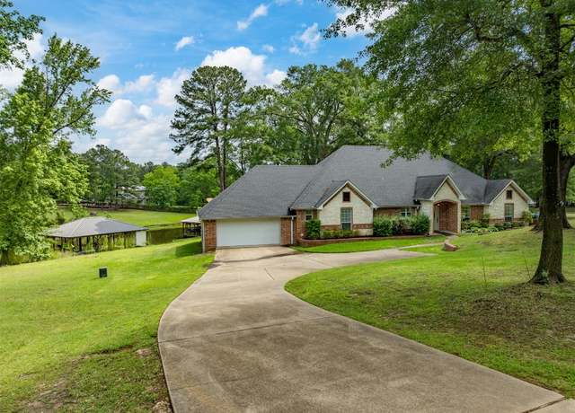 Property at 23196 J E B Cir, Frankston, TX 75763, 5 beds, 4 baths