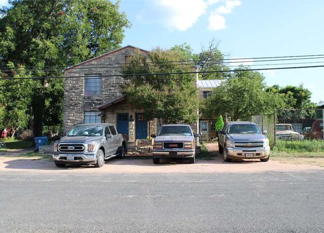 Property at 615 Pecan St, Junction, TX 76849, 8 beds, 6 baths