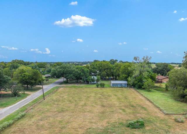 Property at 000 Caldwell St, Lexington, TX 78947