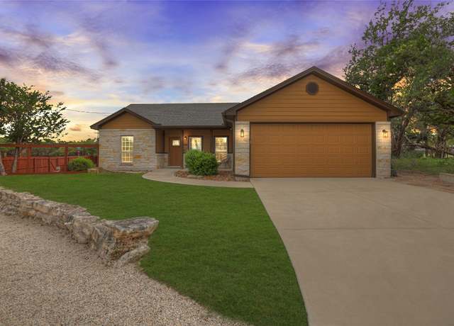 Property at 596 Riviera Dr, Canyon Lake, TX 78133, 3 beds, 2 baths