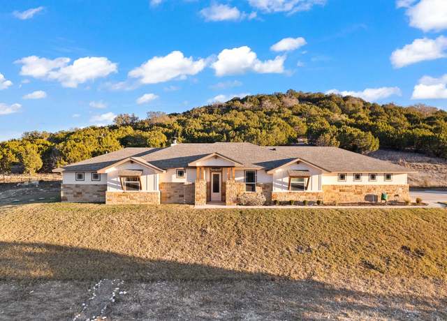 Property at 2807 Grimes Crossing Rd, Copperas Cove, TX 76522, 4 beds, 3 baths