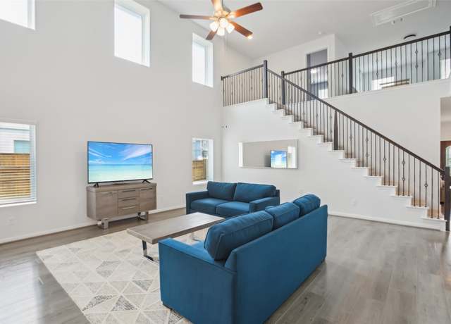 Property at 304 Blue Hibiscus Dr, Liberty Hill, TX 78642, 4 beds, 3.5 baths