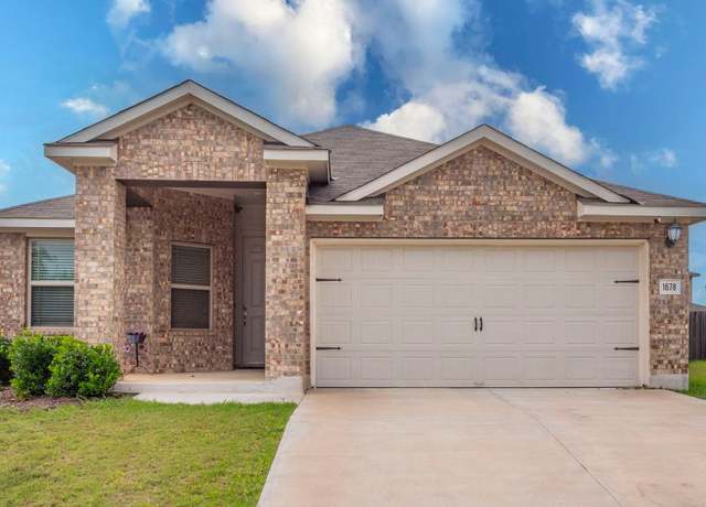 Property at 1678 Woodlands Dr, Kyle, TX 78640, 3 beds, 2 baths
