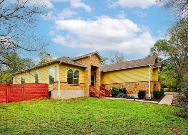 Property at 192 W Kaanapali Ln, Bastrop, TX 78602, 5 beds, 3.5 baths