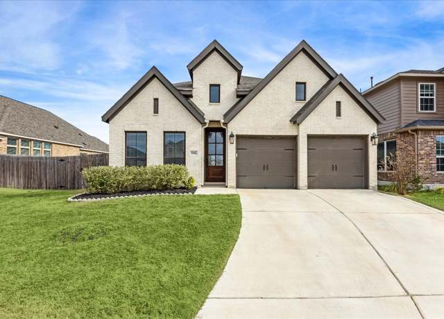 Property at 936 Blue Oak Blvd, San Marcos, TX 78666, 4 beds, 3 baths