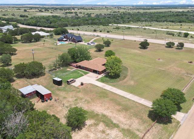 Property at 532 Whispering Oaks Dr, Copperas Cove, TX 76522, 1 bed, 3 baths