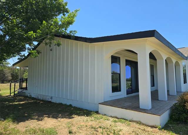Property at 930 Elm Creek Rd, Rockdale, TX 76567, 3 beds, 1 bath