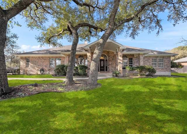 Property at 725 Willow Ridge Dr, San Marcos, TX 78666, 4 beds, 2.5 baths
